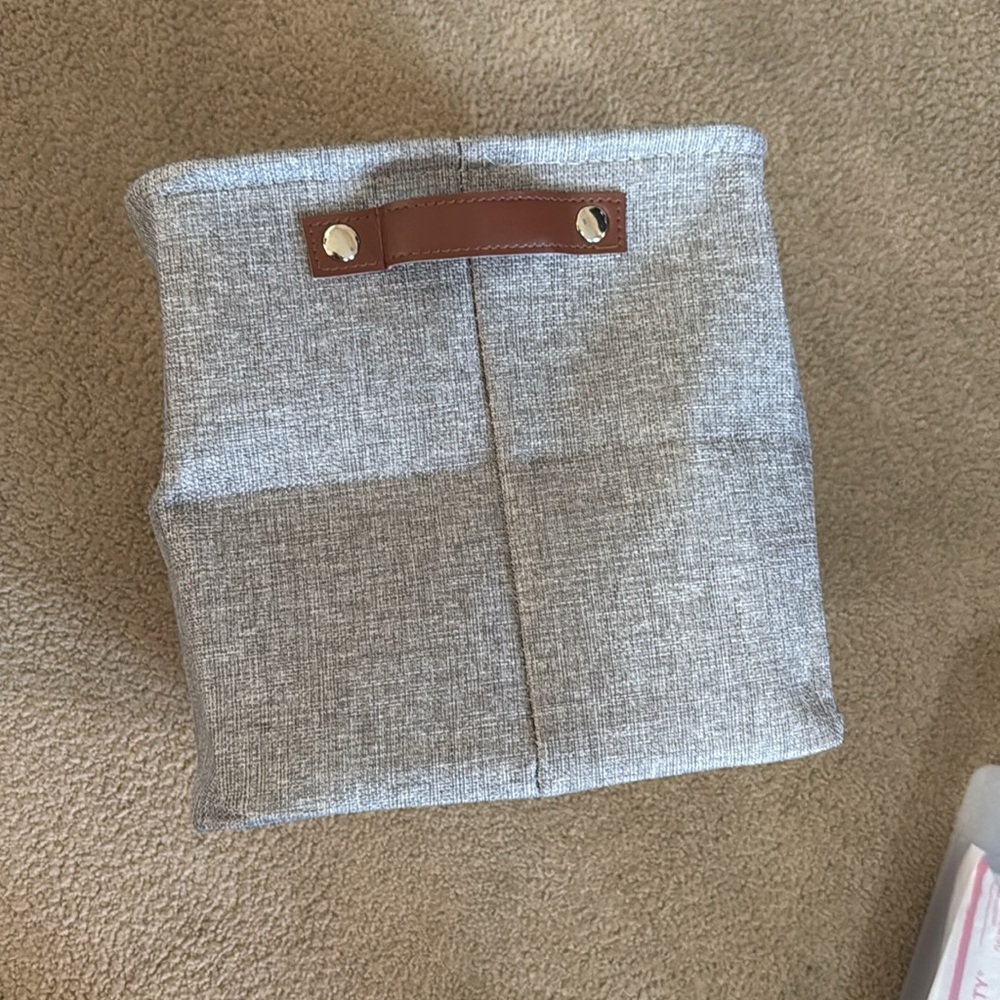 Set of 4 Gray Fabric Storage Cubes